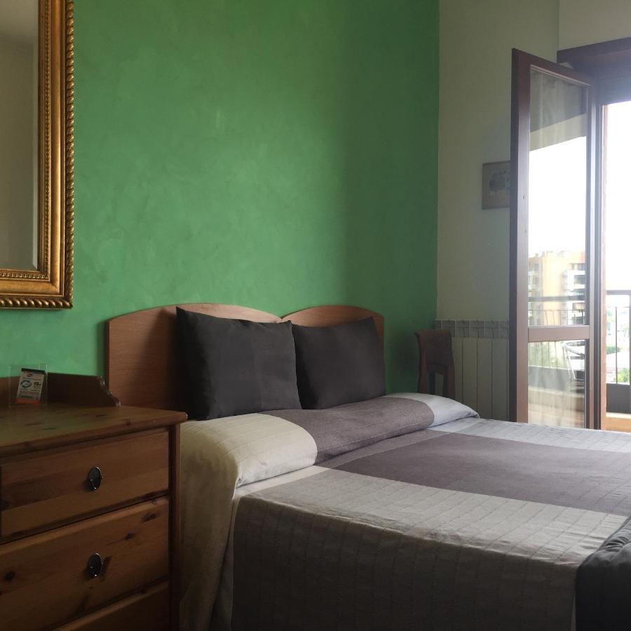 Bed & Breakfast Bb Nuova Fiera Di Roma Fiumicino
